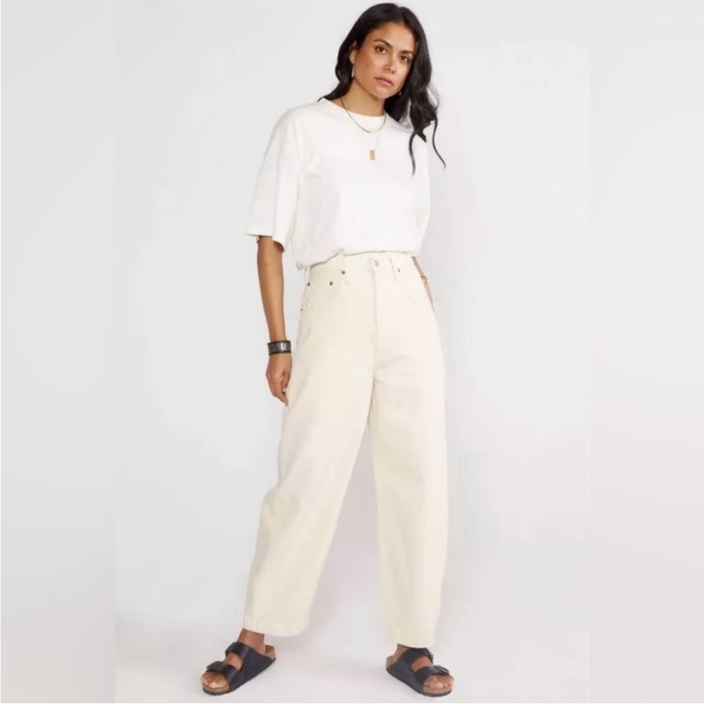 ETICA Organic Denim Iris Relaxed Barrel Jeans‎ in Natural